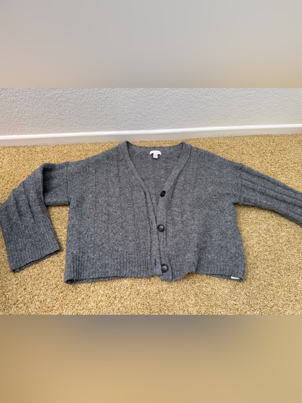 Topshop Gray Cropped V-Neck Button Cardigan